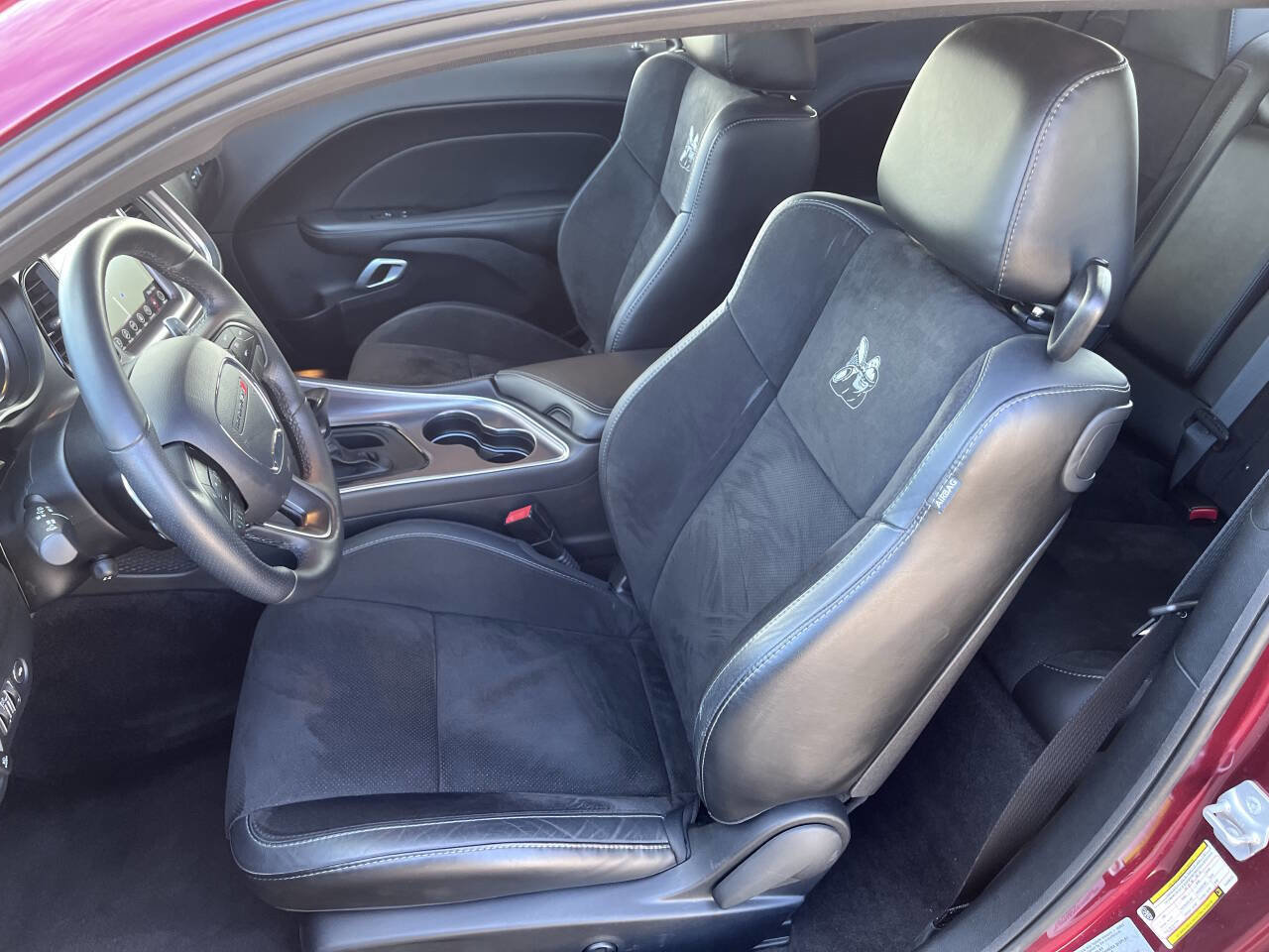 Used 2017 Dodge Challenger R/T Scat Pack RWD image 17