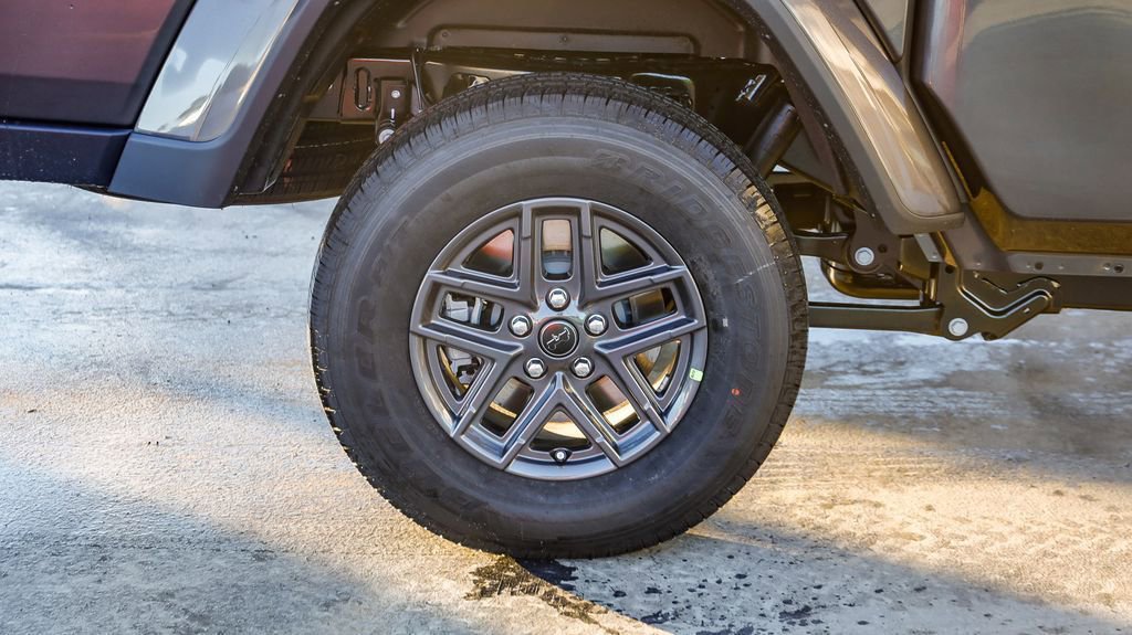New 2026 Jeep Gladiator Sport image 12
