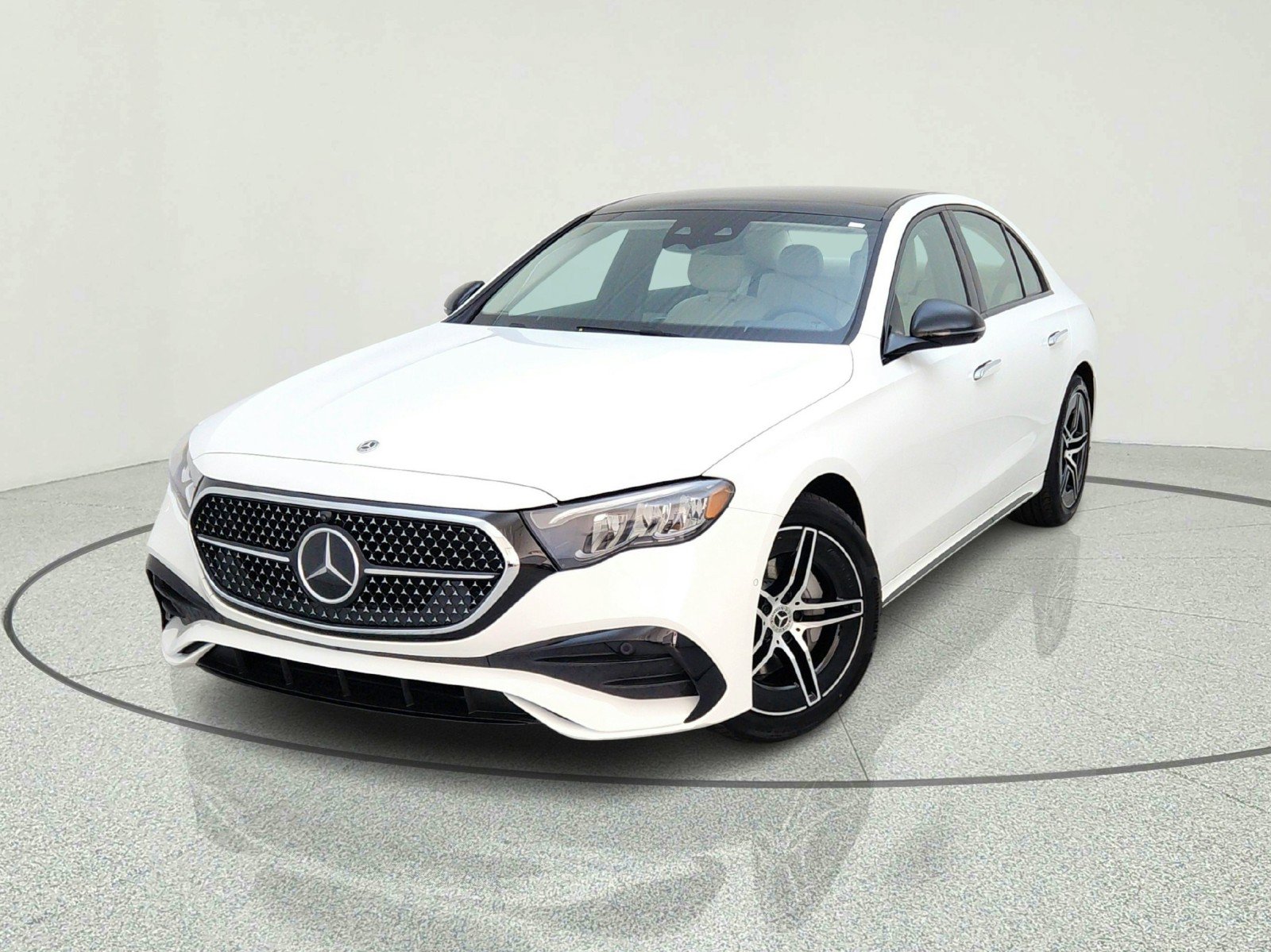 New 2026 Mercedes-Benz E 350 4MATIC Sedan image 2