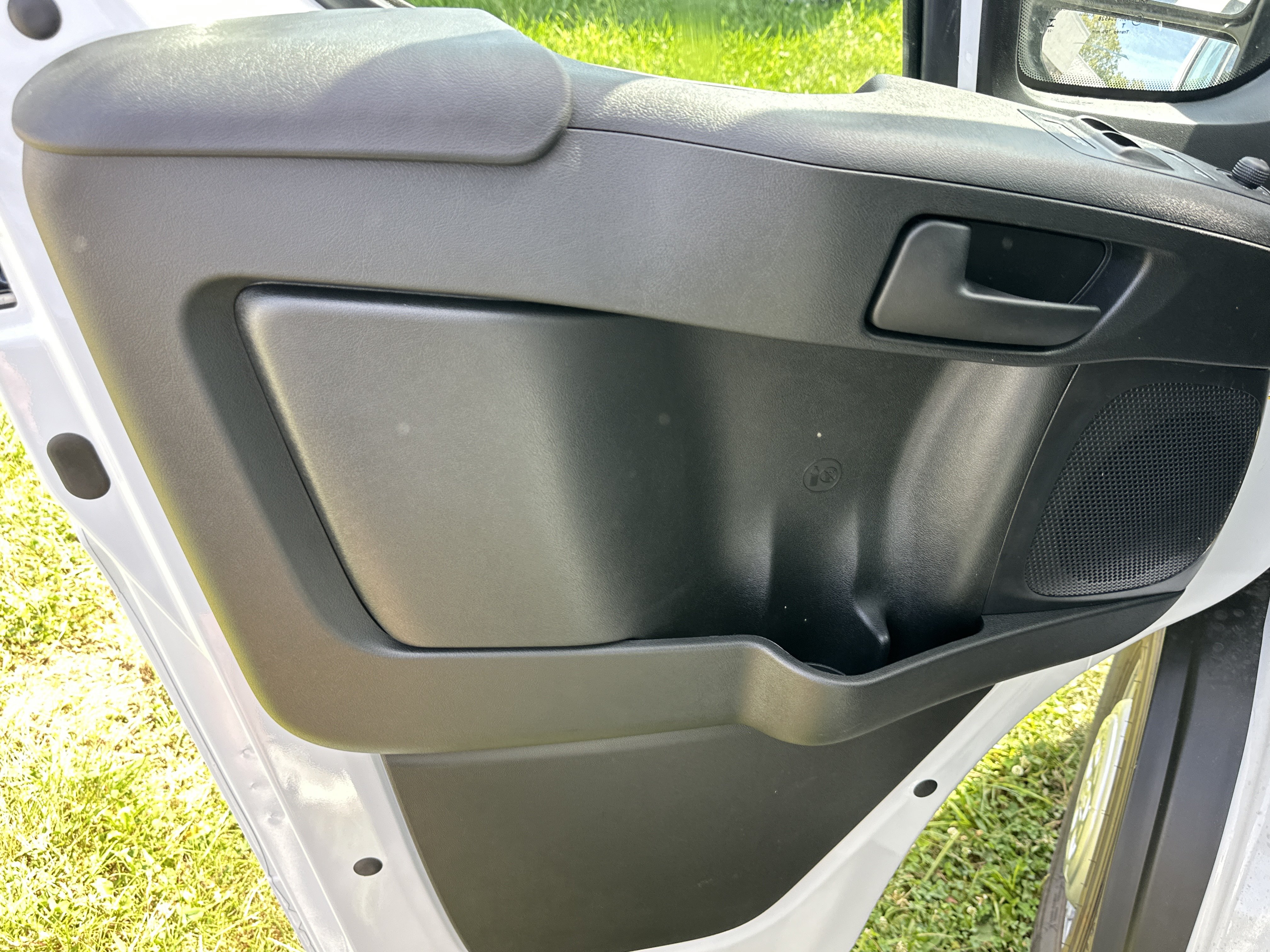 New 2026 RAM ProMaster 3500 w/ Premium Convenience Group FWD image 32