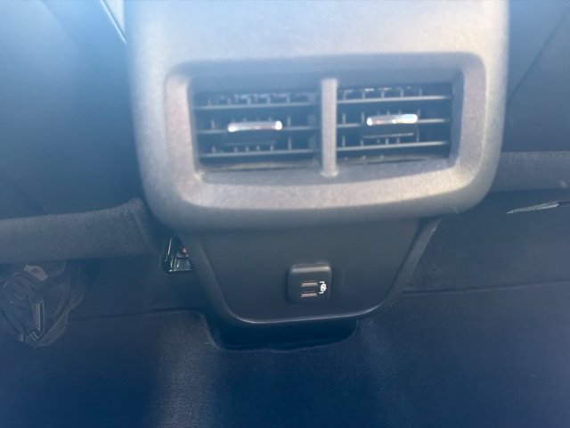 Used 2024 Chevrolet Equinox RS FWD image 17