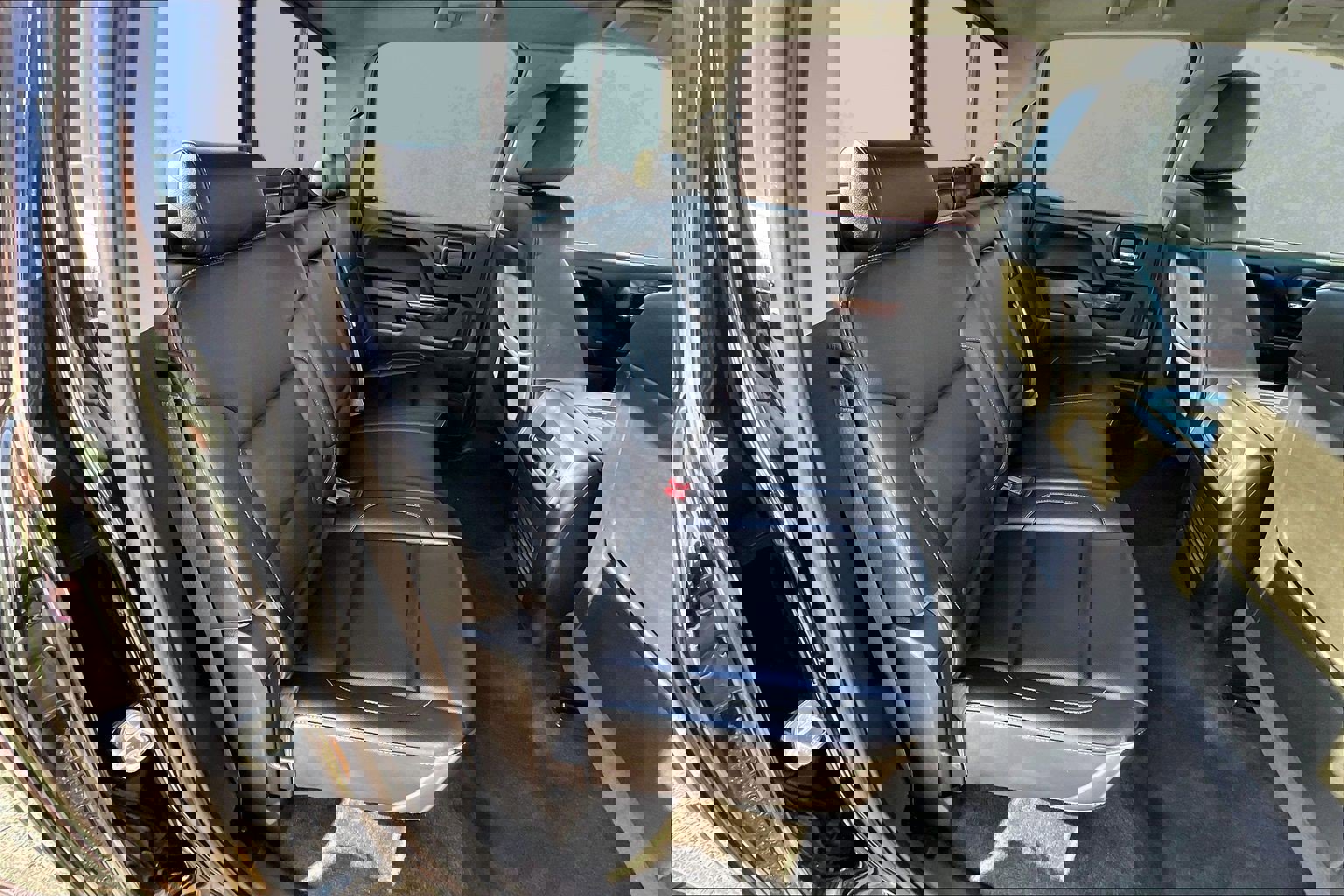 Used 2018 GMC Sierra 1500 SLT image 28