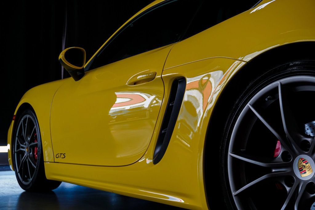 Used 2019 Porsche 718 Cayman RWD image 52