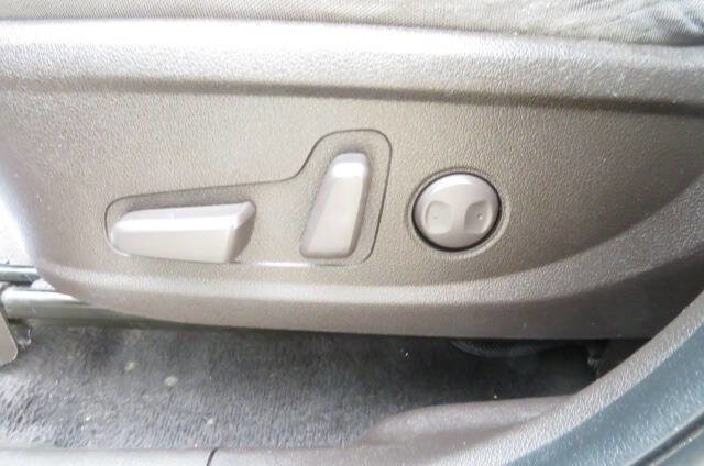 Used 2020 Hyundai Santa Fe SEL AWD/4WD image 14