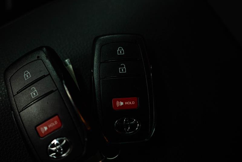 Used 2025 Toyota Tacoma SR5 RWD image 20