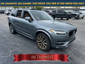 Used 2019 Volvo XC90 T6 Momentum w/ Protection Package Premier AWD/4WD image 1