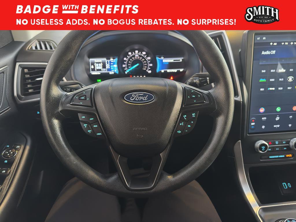 Certified 2023 Ford Edge SE w/ Black Appearance Package image 13