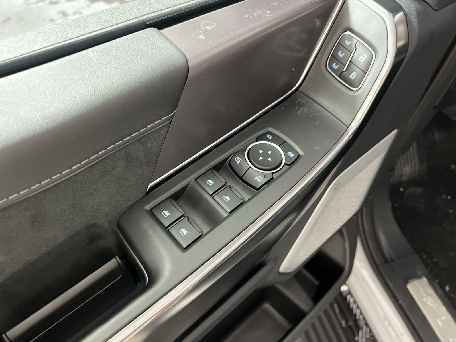 New 2026 Ford F150 Platinum w/ Equipment Group 702A High image 15