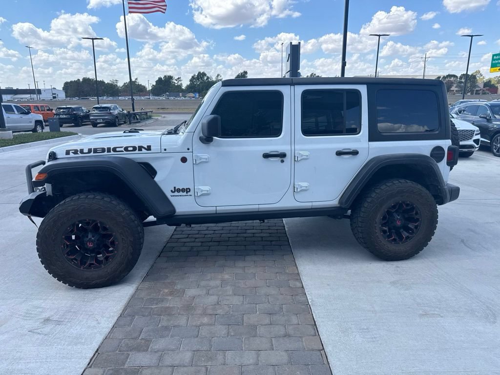 Used 2023 Jeep Wrangler Unlimited Rubicon w/ Cold Weather Group AWD/4WD image 8
