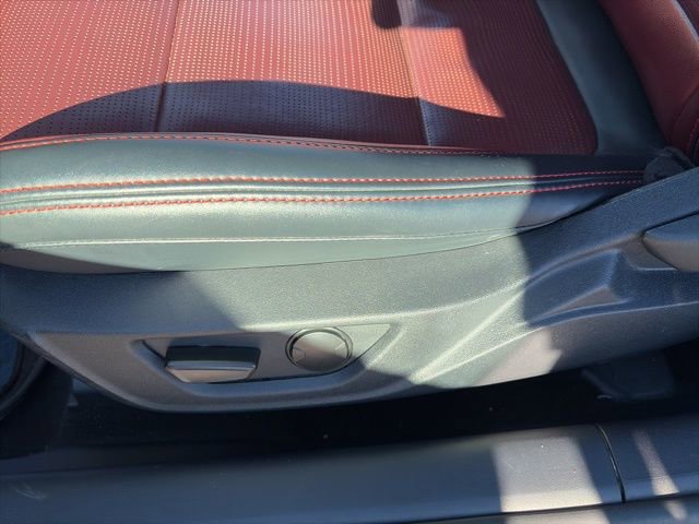 Used 2024 Ford Mustang GT Premium image 13