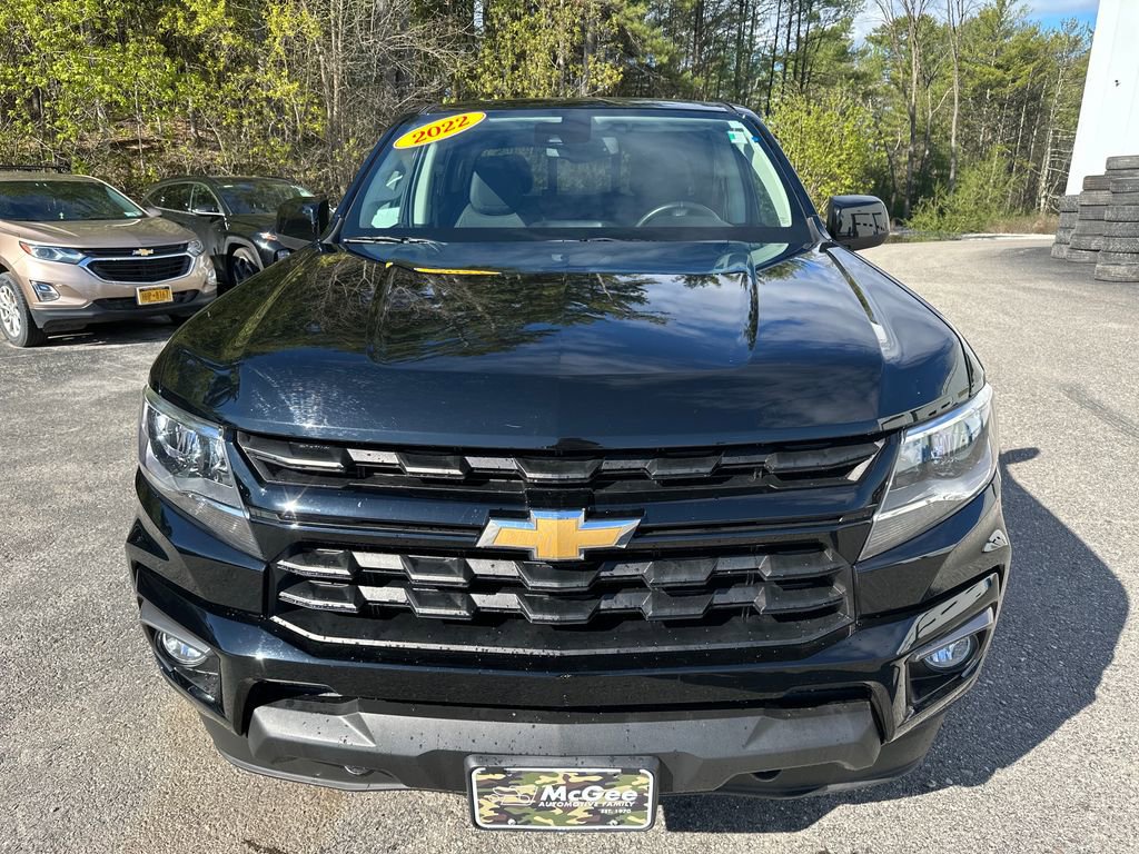 Used 2022 Chevrolet Colorado LT w/ Safety Package AWD/4WD image 8
