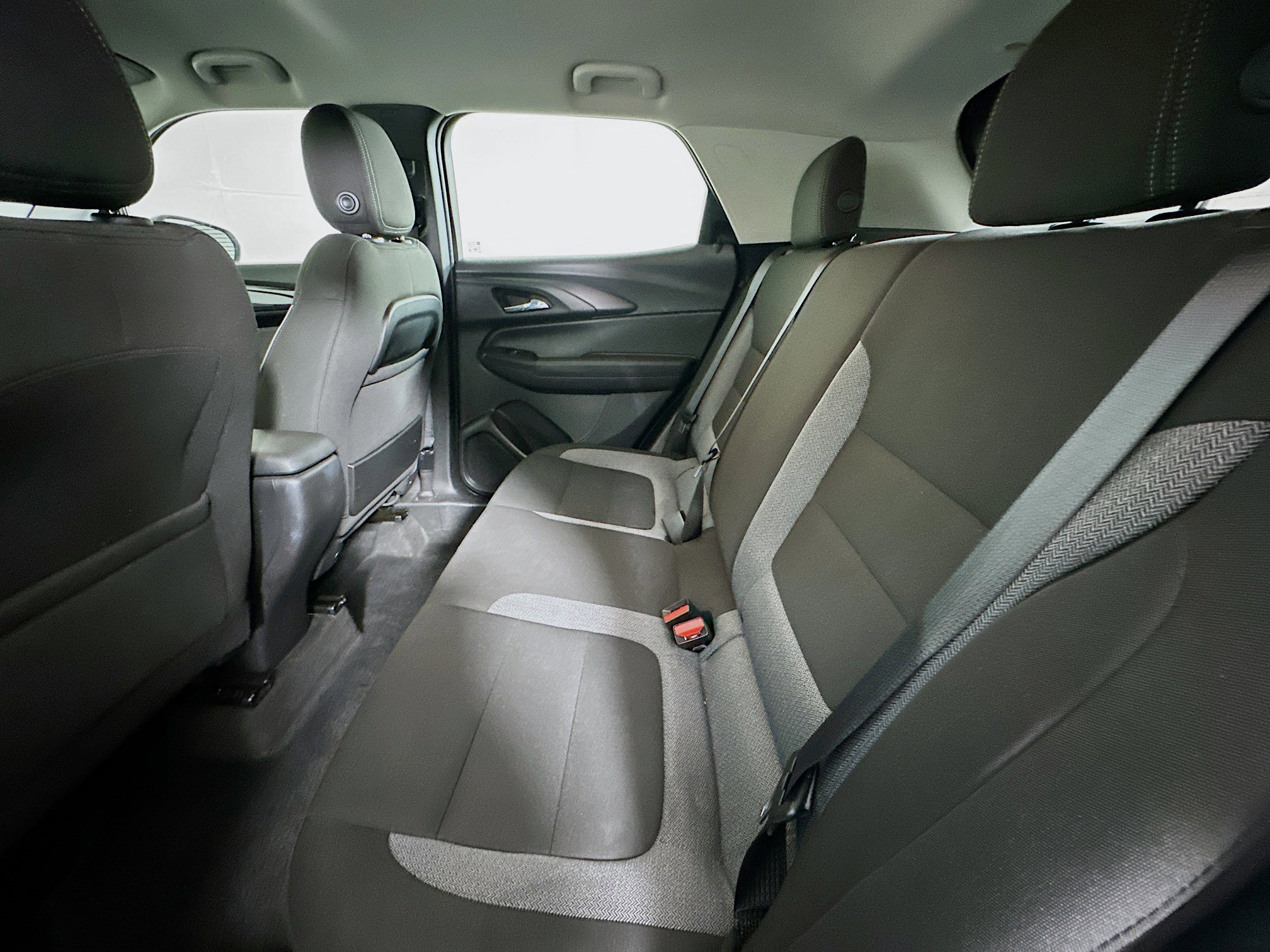 Used 2024 Chevrolet TrailBlazer LS FWD image 26