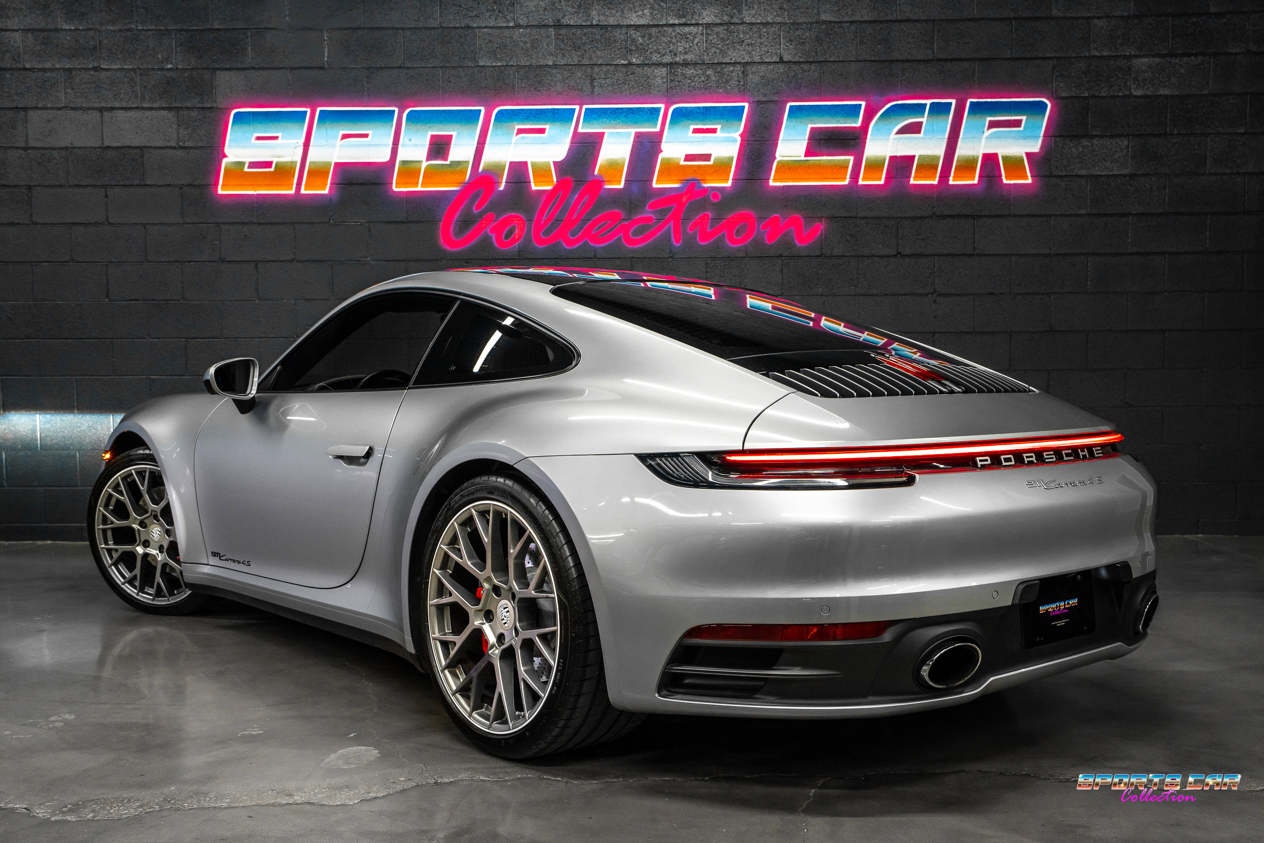Used 2020 Porsche 911 Carrera 4S w/ Premium Package AWD/4WD image 3