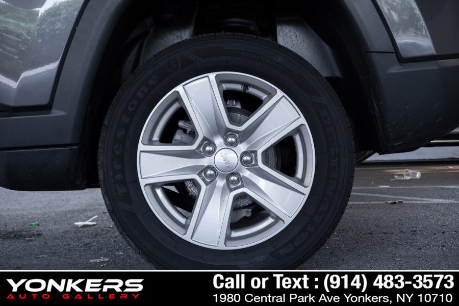 Used 2022 Jeep Compass Latitude AWD/4WD image 45