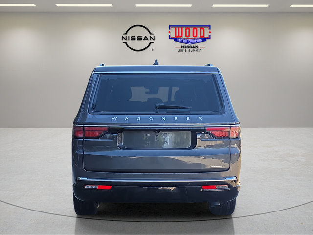 Used 2024 Jeep Wagoneer L Series II w/ Flexible Seating Group AWD/4WD image 3