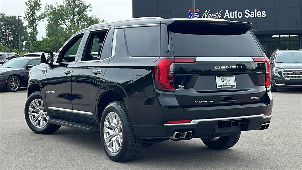 Used 2025 GMC Yukon Denali image 6