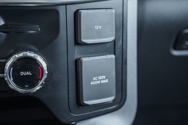 Used 2023 Ford F150 Lariat w/ FX4 Off-Road Package AWD/4WD image 34