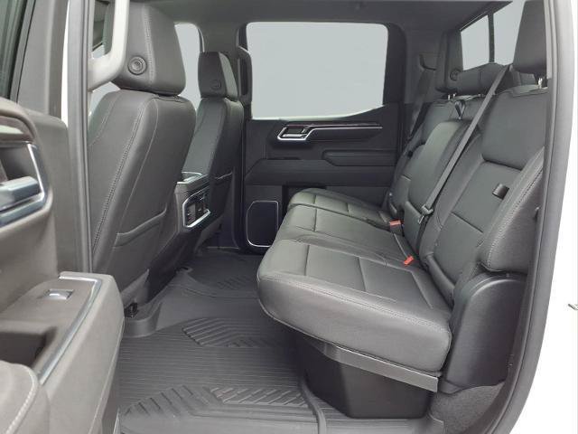 Used 2025 Chevrolet Silverado 1500 LTZ AWD/4WD image 22