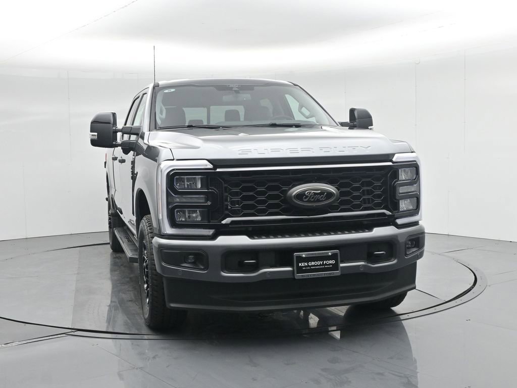 New 2026 Ford F250 Lariat w/ Black Appearance Package image 26