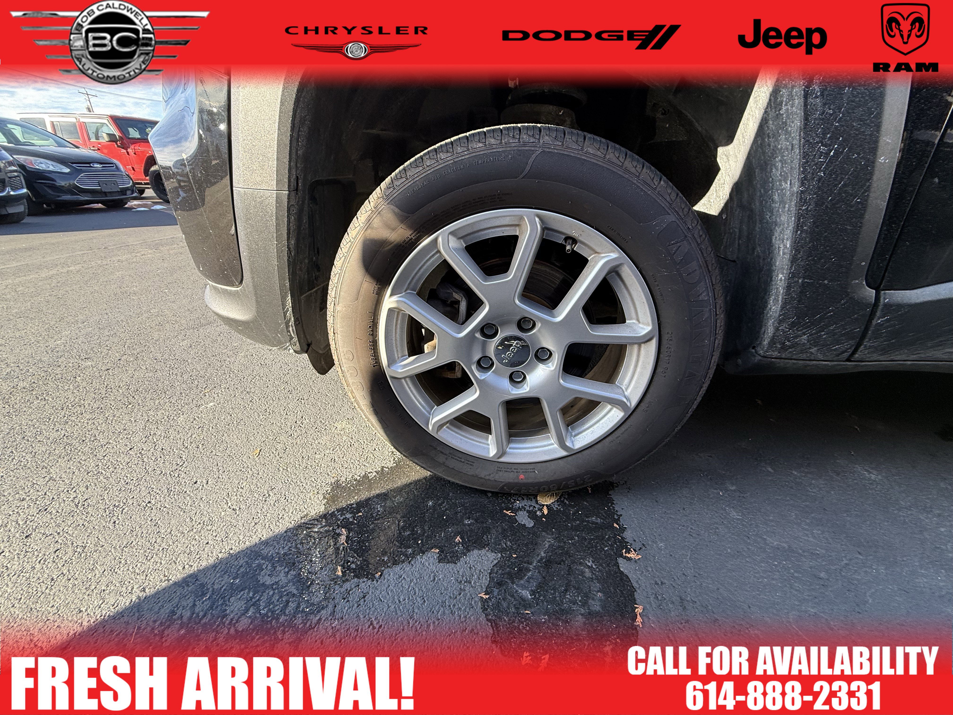 Used 2019 Jeep Renegade Sport w/ Sport Appearance Group image 9