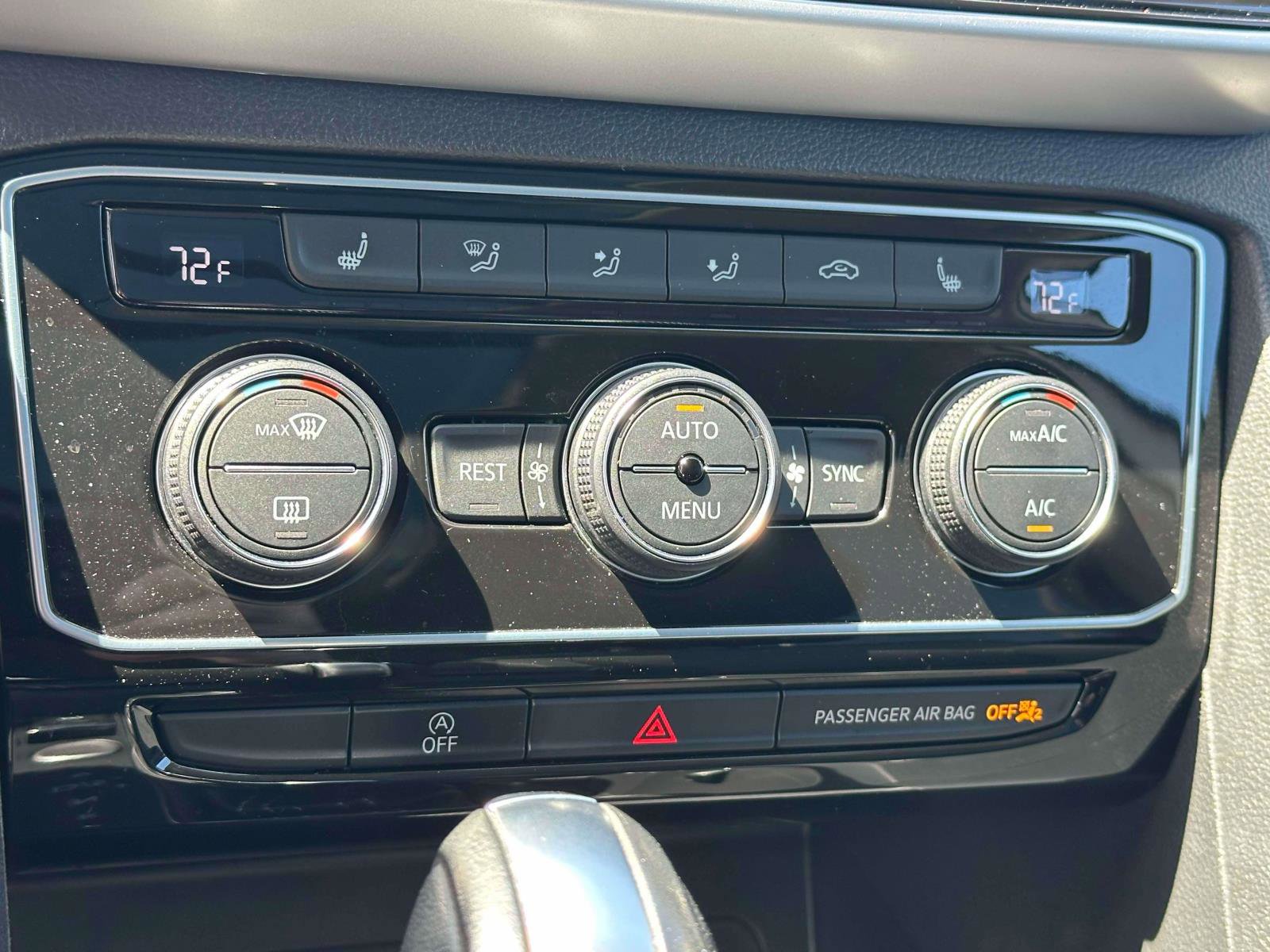 Certified 2023 Volkswagen Atlas SEL Premium image 25