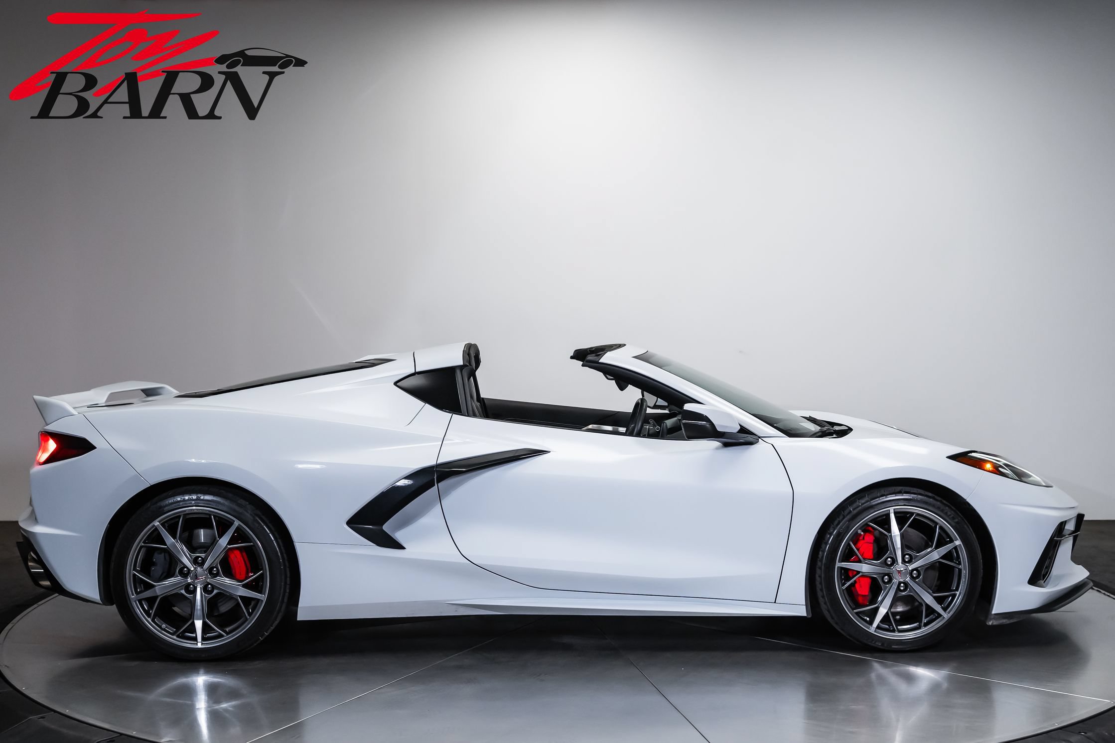 Used 2022 Chevrolet Corvette Stingray Preferred Cpe w/ Z51 Performance Package RWD image 6