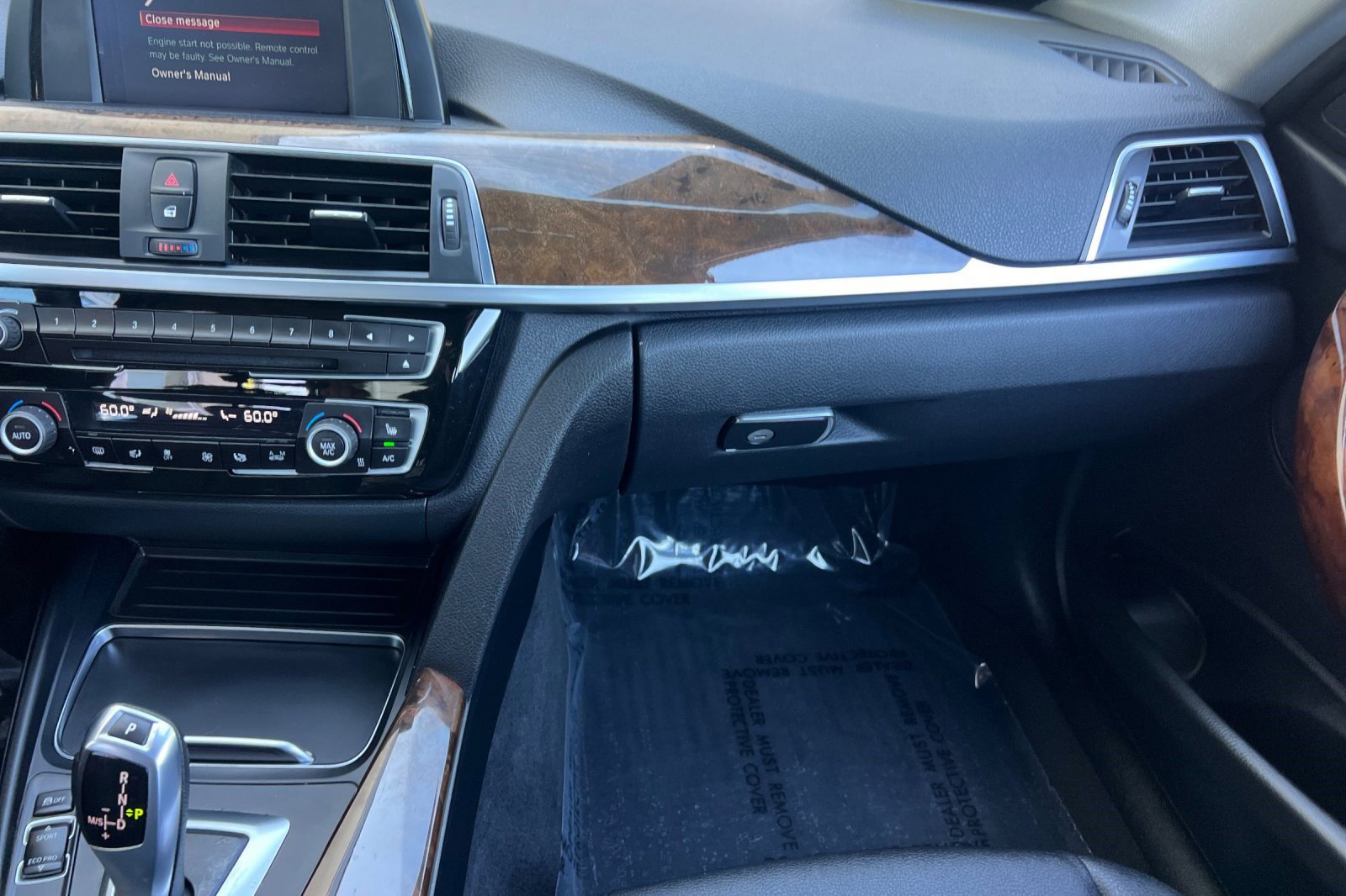 Used 2018 BMW 320i xDrive Sedan AWD/4WD image 29