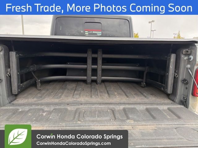 Used 2021 Jeep Gladiator Rubicon AWD/4WD image 9