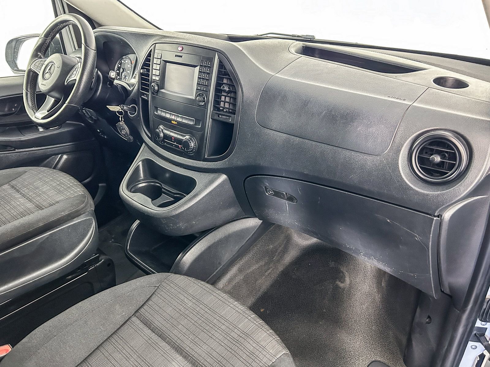 Used 2020 Mercedes-Benz Metris w/ Driver Efficiency Package image 13