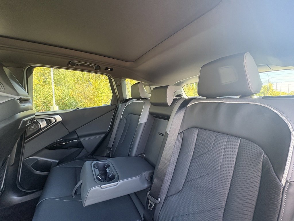 New 2026 BMW X2 xDrive28i w/ Technology Package image 19