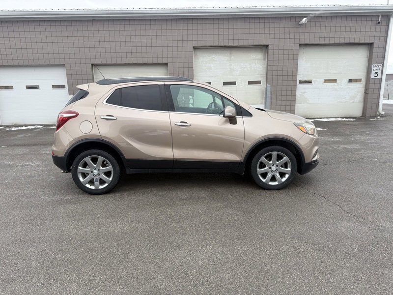 Used 2018 Buick Encore Preferred w/ Experience Buick Package image 5