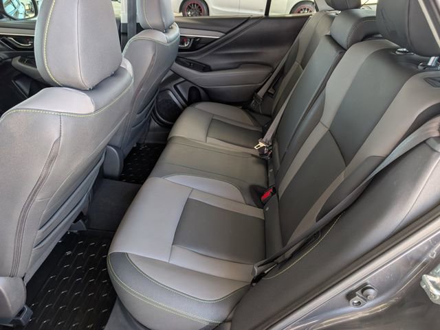 Certified 2025 Subaru Outback Onyx Edition w/ Tech Package 2 image 27