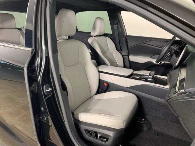 Used 2025 Lexus RX 350 F Sport w/ Accessory Package image 38