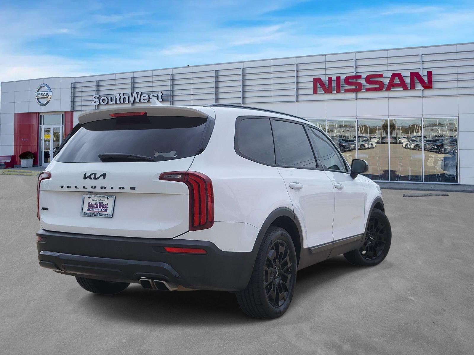 Used 2022 Kia Telluride EX w/ EX Premium Package AWD/4WD image 6