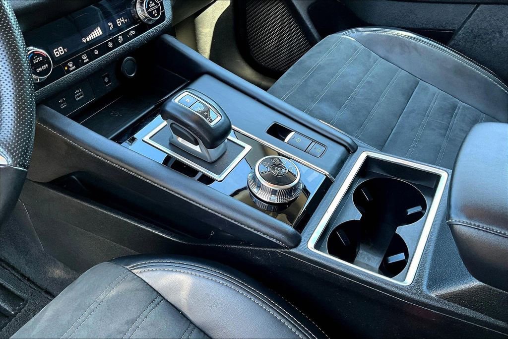 Used 2024 Mitsubishi Outlander SE image 19