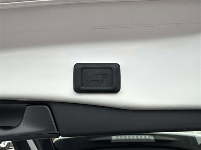 Used 2024 Toyota RAV4 XLE image 24