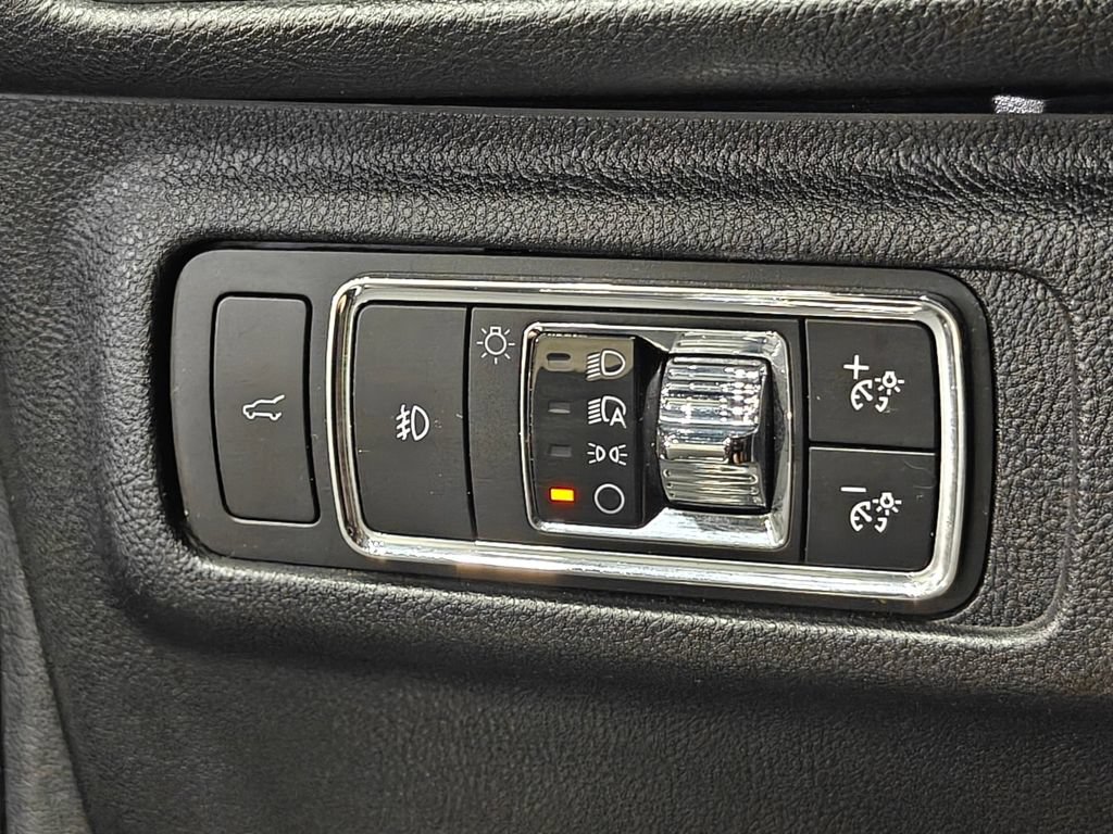 Used 2020 Lincoln Corsair Reserve w/ Equipment Group 201A AWD/4WD image 58