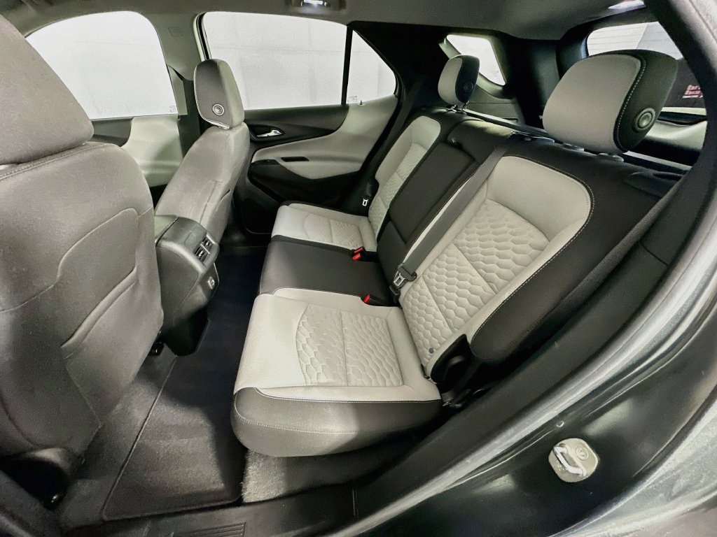 Used 2020 Chevrolet Equinox LT AWD/4WD image 29