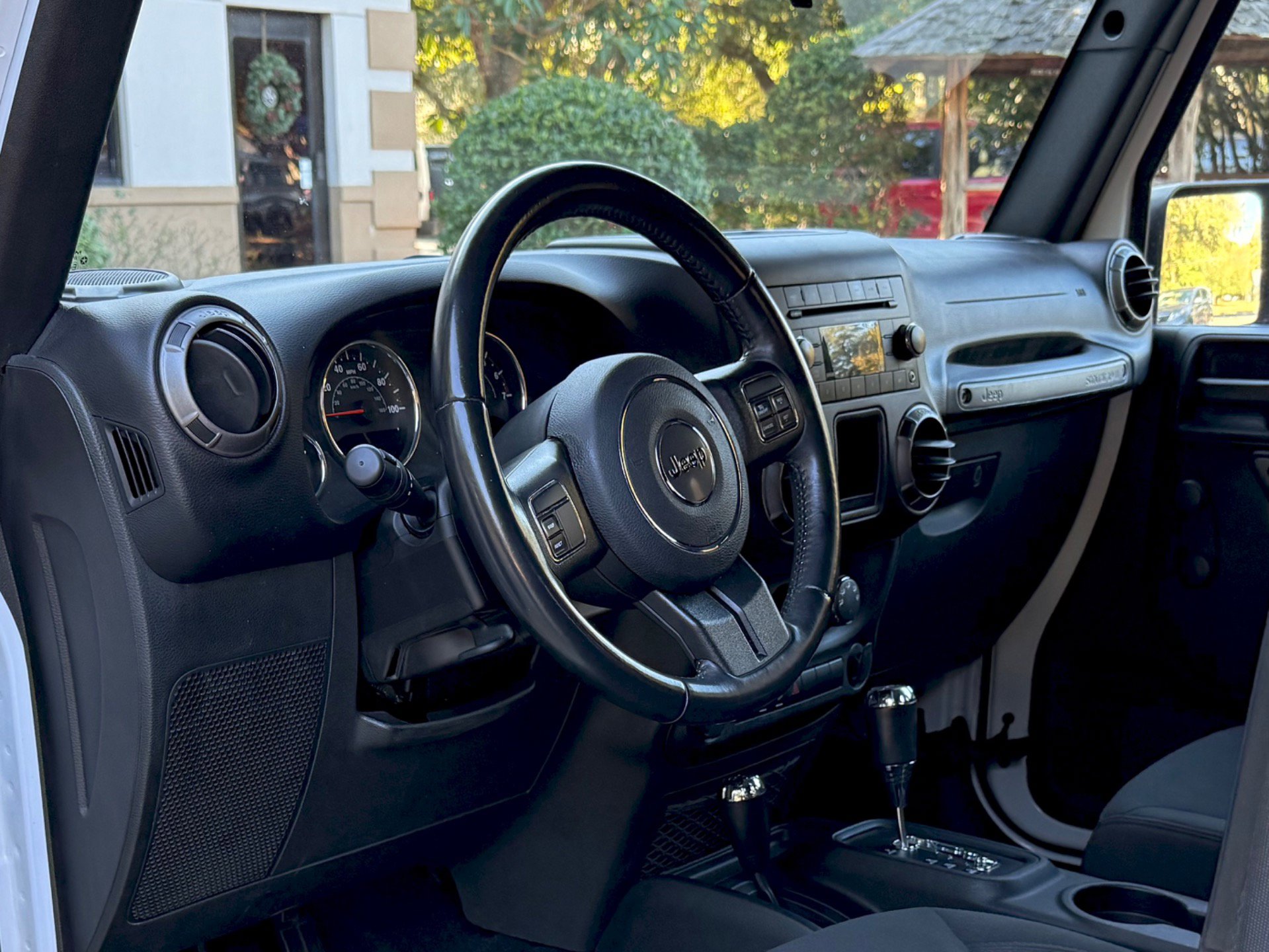 Used 2018 Jeep Wrangler Sport image 19