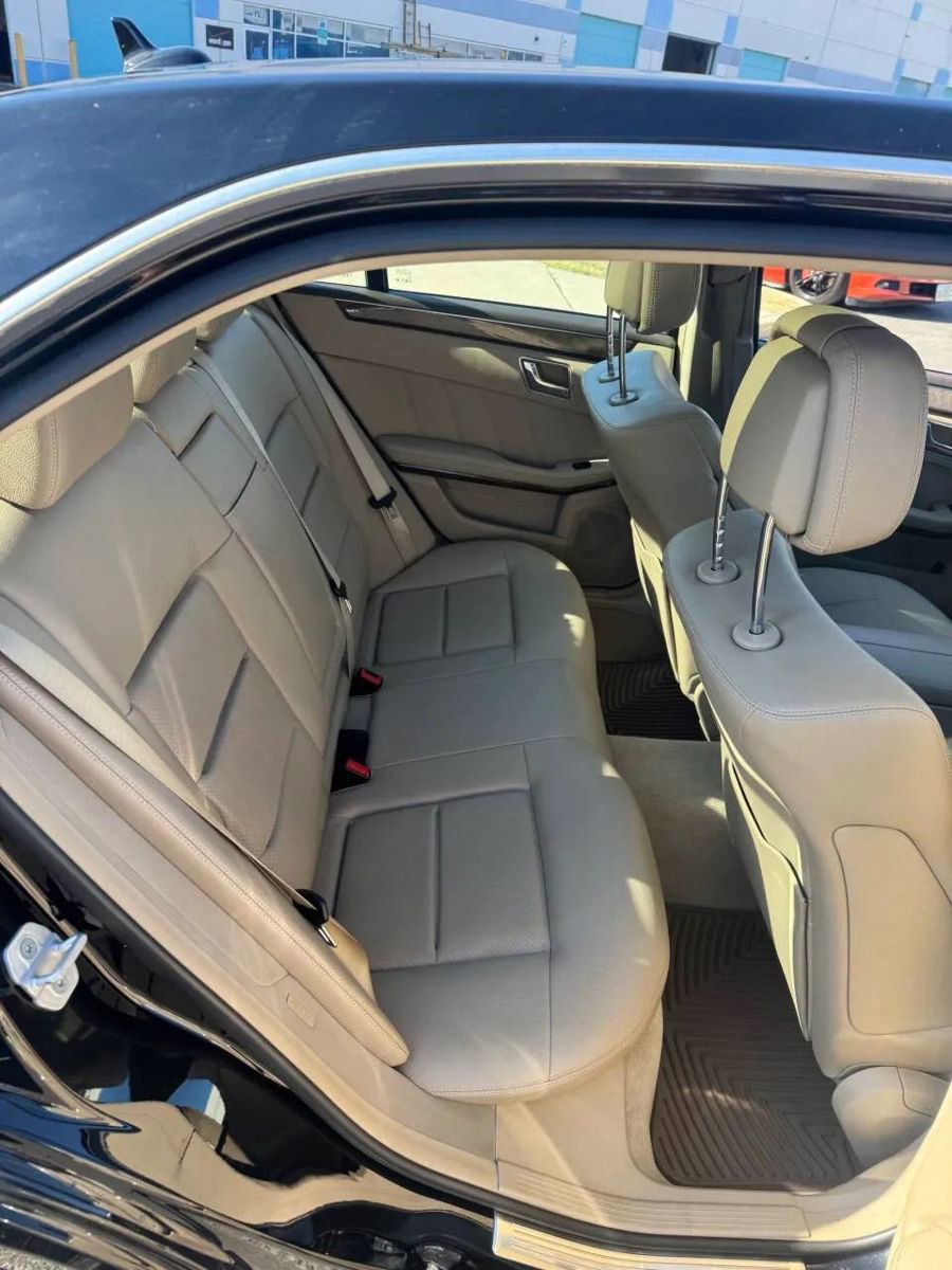 Used 2010 Mercedes-Benz E 350 4MATIC Sedan image 18