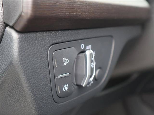 Used 2024 Audi Q5 e Premium Plus AWD/4WD image 13