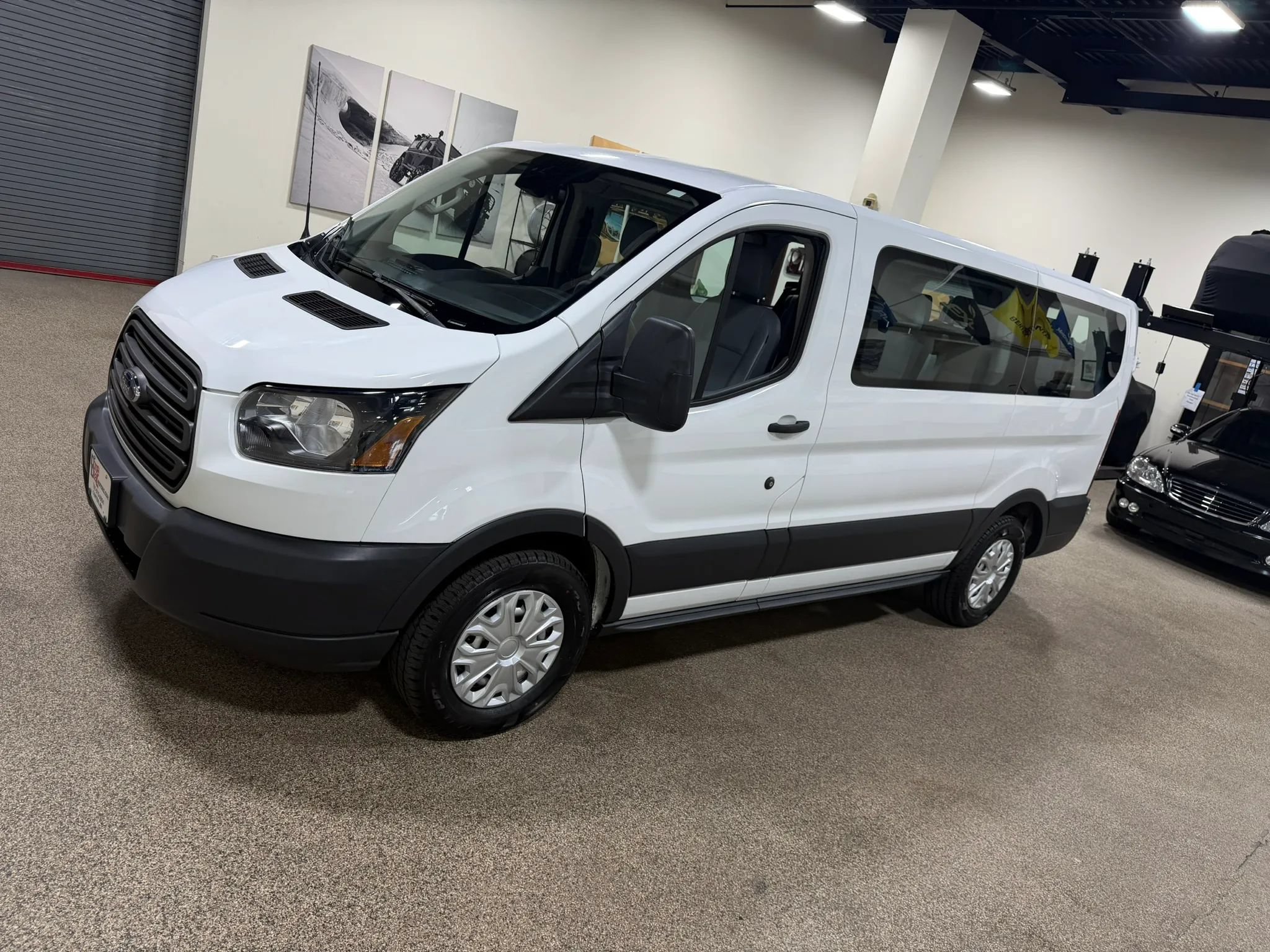 Used 2018 Ford Transit 150 XL RWD image 9