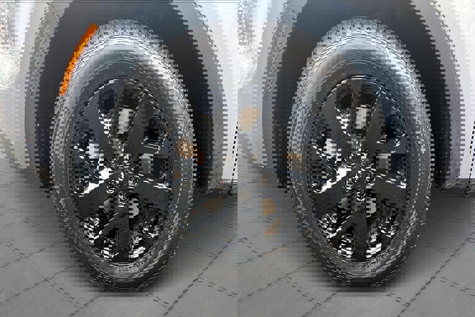 Used 2021 Kia Sorento S image 11