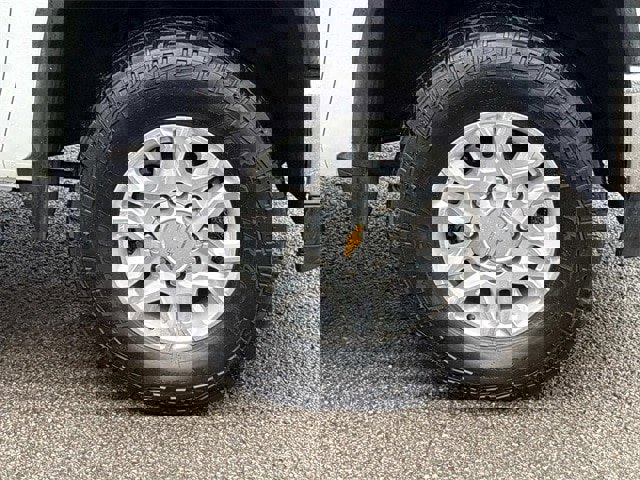 Used 2024 Chevrolet Silverado 2500 LT image 9