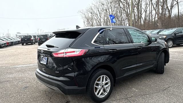 Certified 2024 Ford Edge SEL w/ Convenience Package image 4