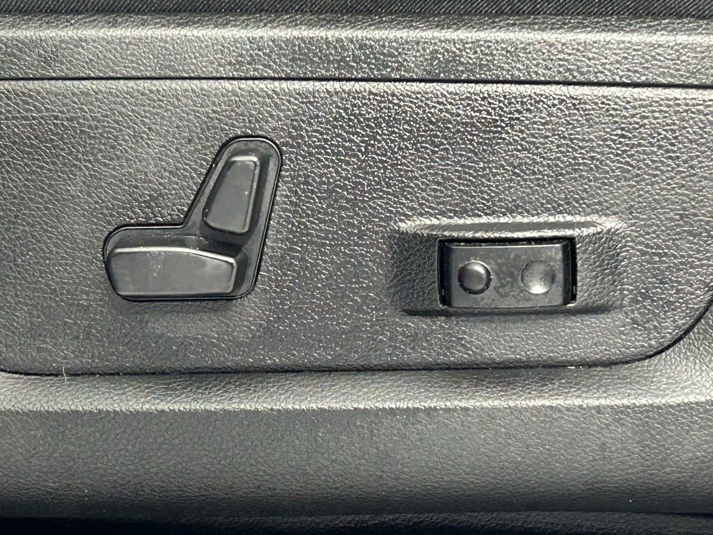 Used 2023 RAM 3500 Laramie AWD/4WD image 31