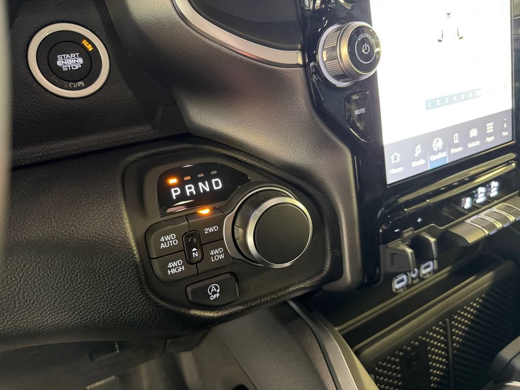 New 2026 RAM 1500 Big Horn AWD/4WD image 21