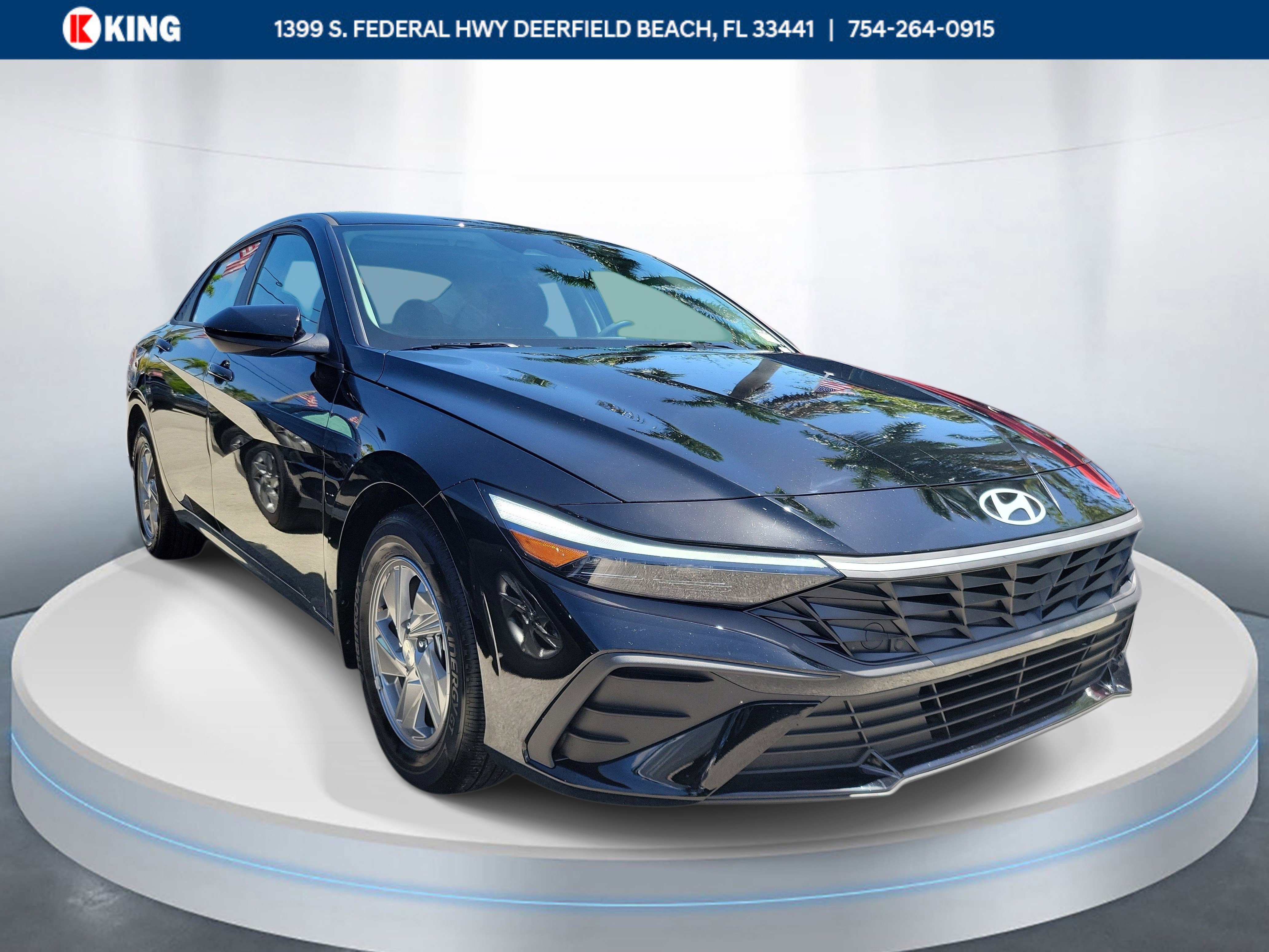 Certified 2026 Hyundai Elantra SE FWD image 1