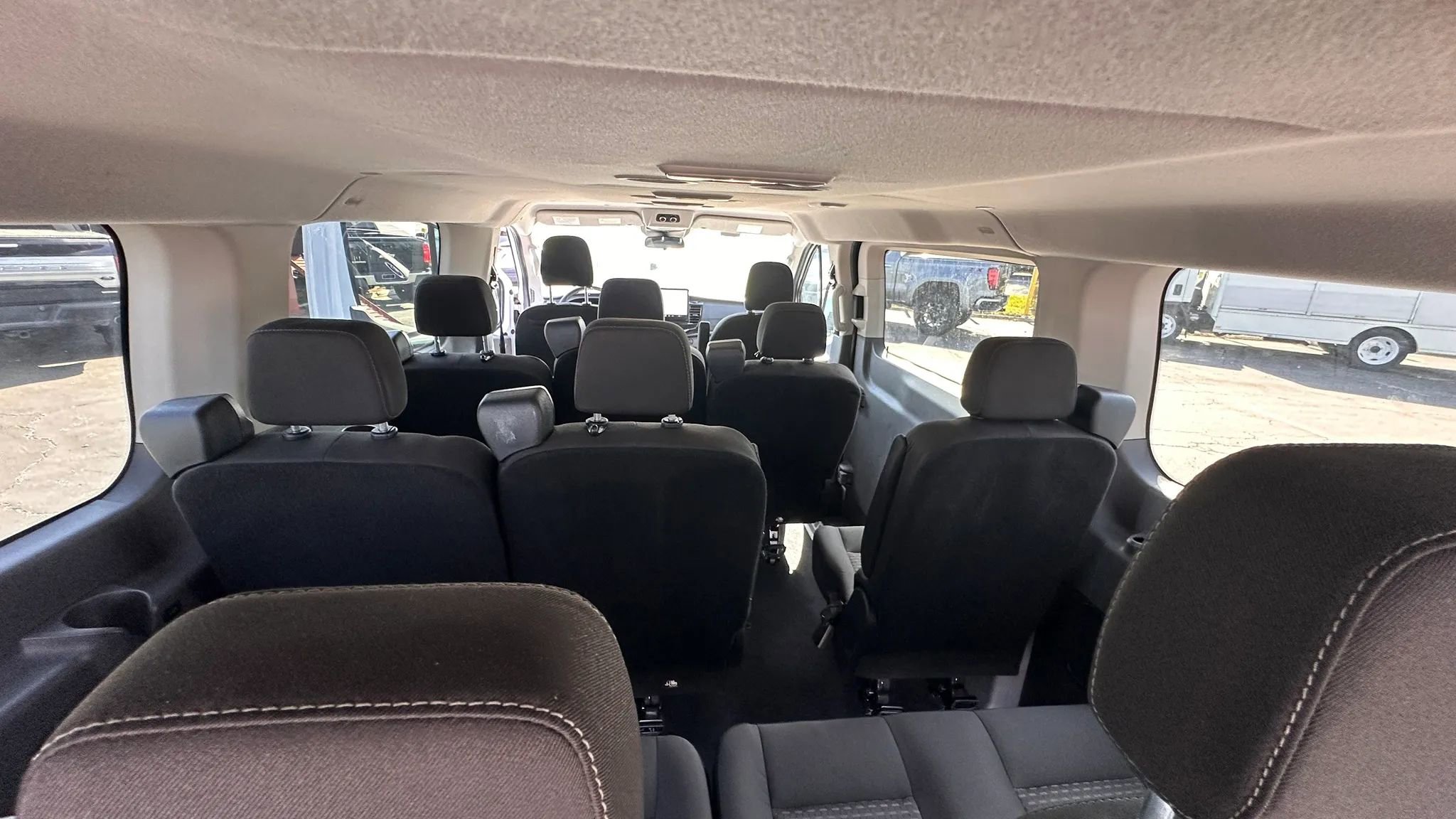 Used 2023 Ford Transit 350 XLT image 12