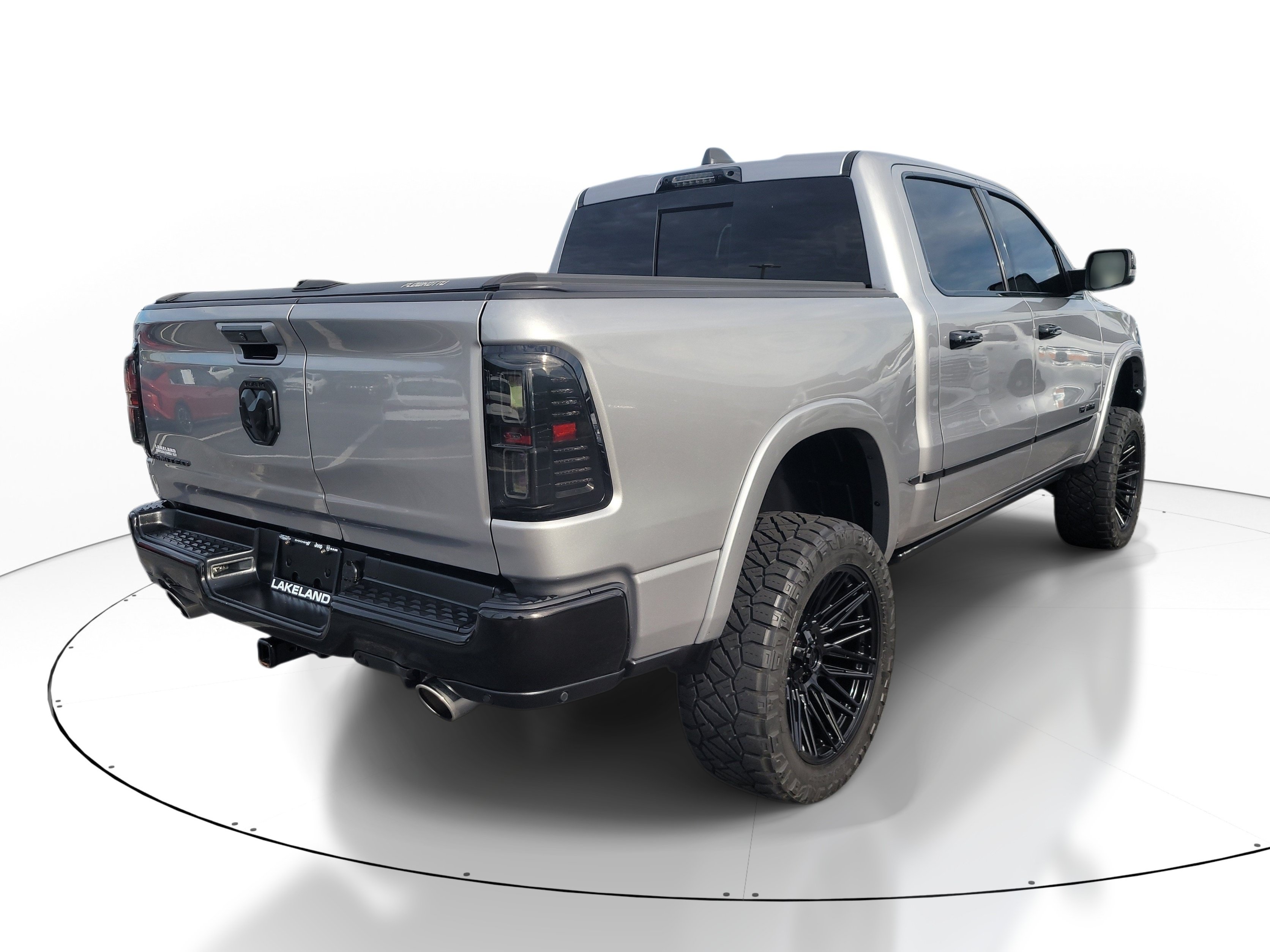Used 2021 RAM 1500 Limited RWD image 4